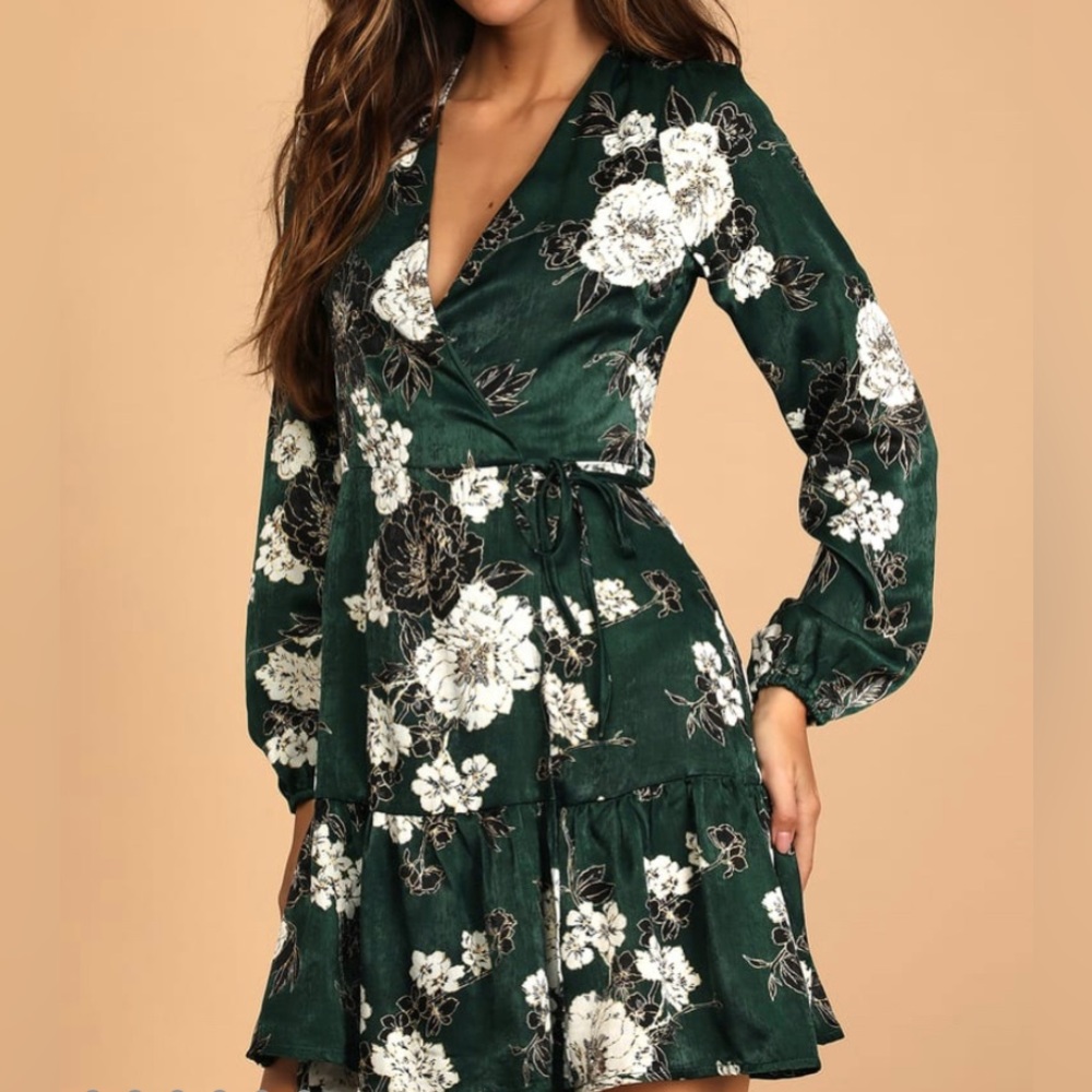 Lulu’s So Splendid Dark Green Floral Satin Long Sleeve Wrap Dress - Size Small